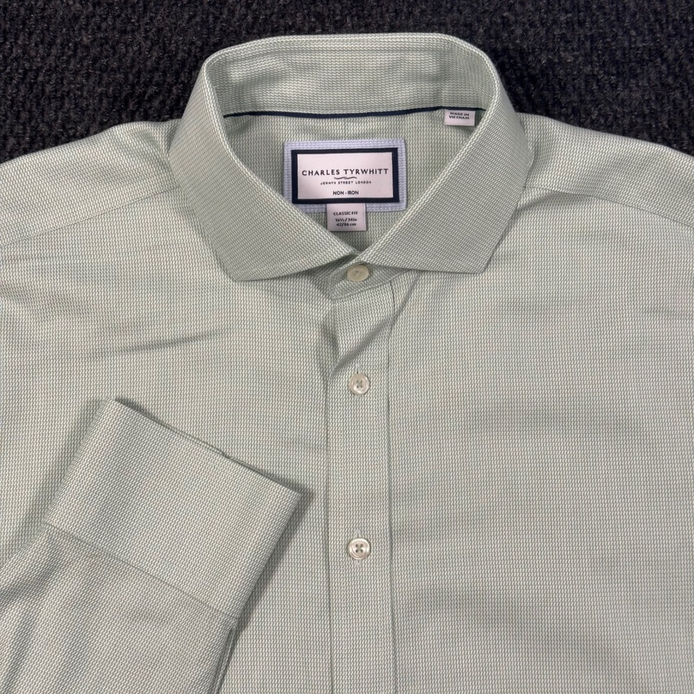 Charles Tyrwhitt Dress Shirt Mens 16.5 34 Classic Fit Green Metal Collar Stay